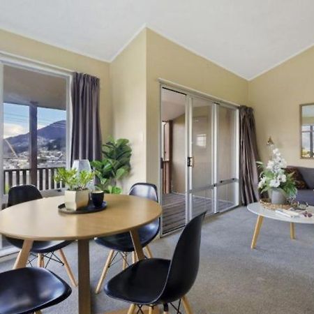 Вилла Ultimate Convenience, Walk-To-Town Townhouse Квинстаун Экстерьер фото